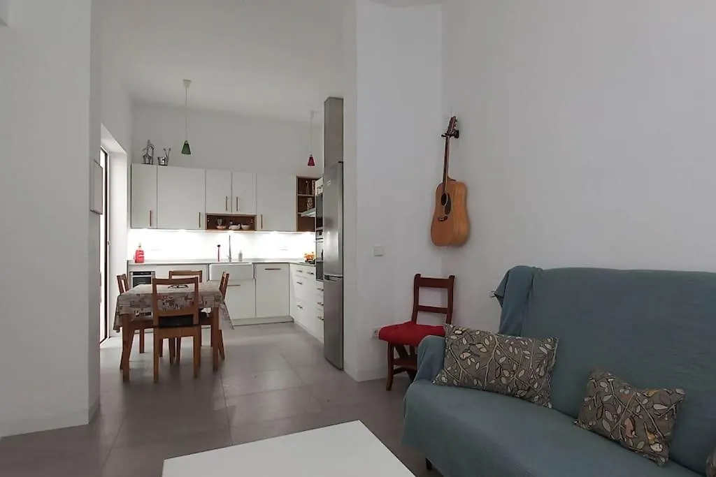 Town House With Rooftop Terrace Seville